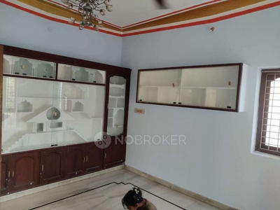 2 BHK House for Rent In Thanthai Periyar Street