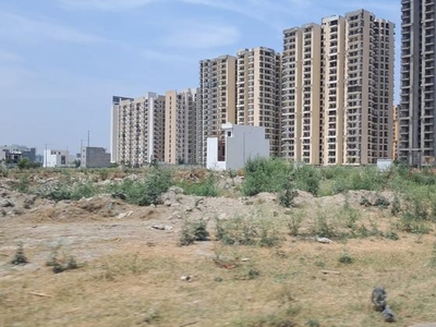 239 Sq.Yd. Plot in Sector 5 Wave City Ghaziabad