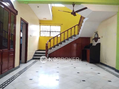 3 BHK Flat In Sb for Rent In Old Washermanpet