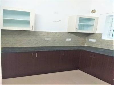 875 sq ft 2 BHK 2T Apartment for rent in Rajparis Crystal Spring II at Medavakkam, Chennai by Agent chitradevi