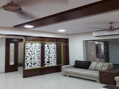 4 BHK Flat for rent in Bopal, Ahmedabad - 2415 Sqft