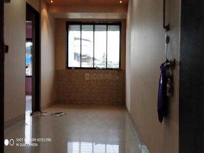 2 BHK Flat for rent in Dombivli East, Thane - 1000 Sqft