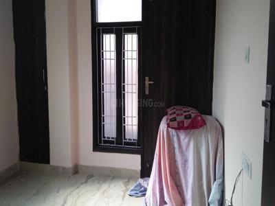 2 BHK Independent Floor for rent in Preet Vihar, New Delhi - 650 Sqft