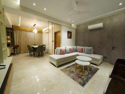 4 BHK Flat for rent in Ambli, Ahmedabad - 8000 Sqft