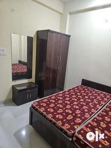1 RK Fully Furnished Independent Available Near Bombay hospital