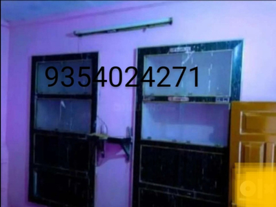 2 BHK House 1000 Sq.ft. for Rent in Babina, Jhansi