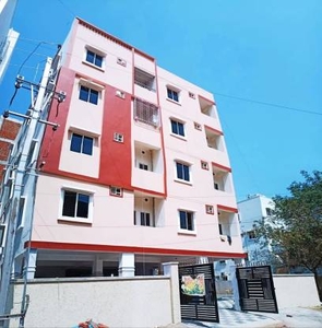 1050 sq ft 2 BHK 2T North facing Apartment for sale at Rs 50.00 lacs in padmashree height 1th floor in Suncity Road, Hyderabad