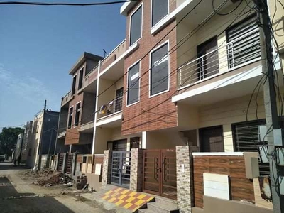 2 BHK Apartment 900 Sq.ft. for Sale in Darabassi , Near National Highway Dera Bassi