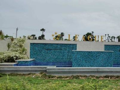 2700 sq ft West facing Plot for sale at Rs 66.00 lacs in SUVARNABHOOMI SILPAS SUVARNA SAMPADA in Shankarpalli, Hyderabad