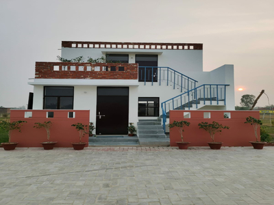 4 BHK House & Villa 645 Sq.ft. for Sale in Sultanpur Road, Lucknow
