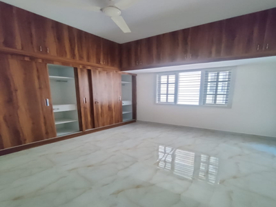 5 BHK House 3000 Sq.ft. for Sale in Ottapalam, Palakkad