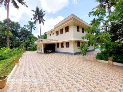 5 BHK House 78 Cent for Sale in Chalakudy, Thrissur