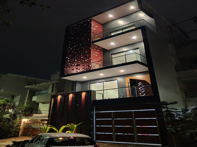 6 BHK House 150 Sq. Yards for Sale in New Citylight, Surat