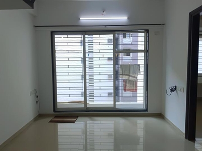 1 BHK Flat for rent in Kandivali East, Mumbai - 410 Sqft