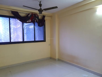 1 RK Flat for rent in Malad West, Mumbai - 340 Sqft