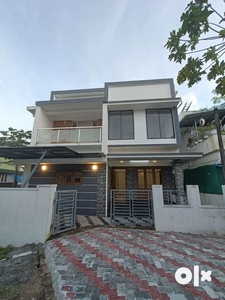 1300SQFT 3BHK NEW HOUSE FOR SALE IN EROOR THRIPUNITHURA