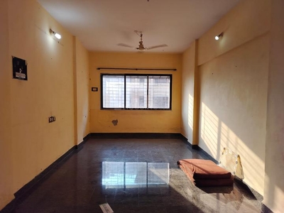 2 BHK Flat for rent in Borivali West, Mumbai - 860 Sqft