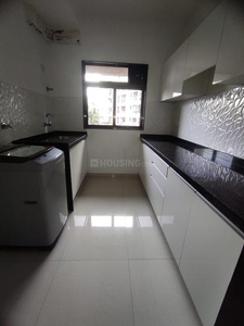 2 BHK Flat for rent in Malad East, Mumbai - 985 Sqft