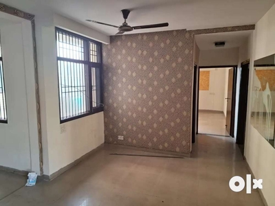 3 Bhk Semi furnished flat for Sale