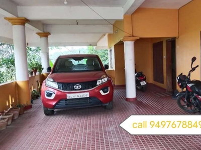 4 bhk home sale 3 km aluva 2km rajagiri