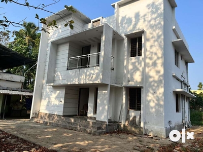 4 cent 4 bhk new home