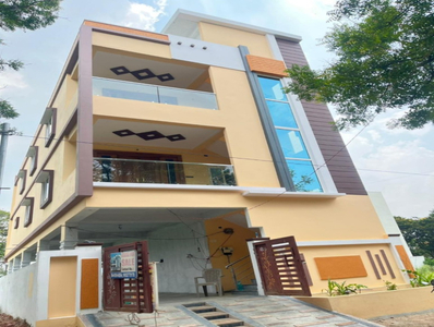 5 BHK House 4000 Sq.ft. for Sale in Kompally, Hyderabad