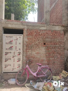 Lahartara bauwliya gate no 5 crossing 11 no Galli sarayia.