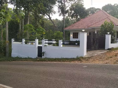 Owner Listed-House for sale at Pala,Vallichira,Kottayam/Lorry Access