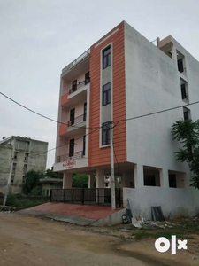 Urgent sell 3bhk flat with all eminities