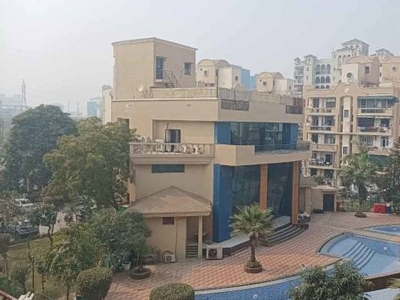 1215 sq ft 2 BHK 2T NorthEast facing Apartment for sale at Rs 1.25 crore in Parsvnath Prestige 6th floor in Sector 93A, Noida