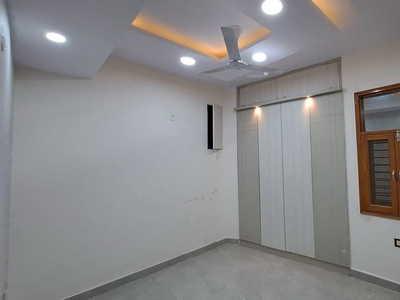 1365 sq ft 3 BHK 2T Completed property Apartment for sale at Rs 45.65 lacs in Project in Sector 74, Noida