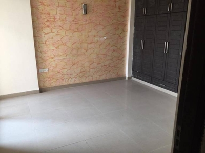 1390 sq ft 3 BHK 2T Completed property Apartment for sale at Rs 1.15 crore in Amrapali Sapphire in Sector 45, Noida