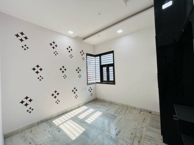 550 sq ft 2 BHK 2T Completed property BuilderFloor for sale at Rs 40.00 lacs in Project in Rohini sector 24, Delhi