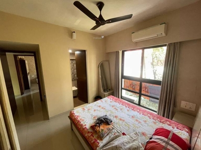 600 sq ft 2 BHK 2T Apartment for rent in Project at Santacruz East, Mumbai by Agent Makaan real estate