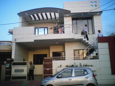 636 sq ft 1 BHK 1T IndependentHouse for rent in Project at Sector 10A, Gurgaon by Agent Gopal Real Estates Agency