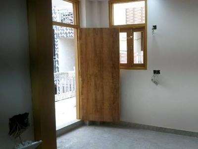 650 sq ft 2 BHK 2T Completed property BuilderFloor for sale at Rs 35.00 lacs in Project in Govindpuri, Delhi