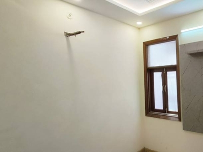 750 sq ft 2 BHK 2T SouthEast facing Completed property BuilderFloor for sale at Rs 62.00 lacs in Project in Hari Nagar, Delhi