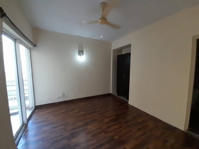 925 sq ft 2 BHK 2T Apartment for sale at Rs 59.00 lacs in Paras Tierea in Sector 137, Noida