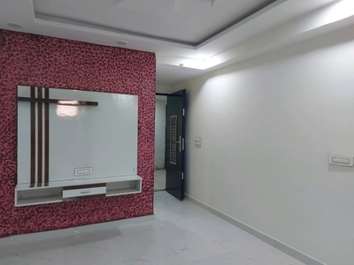 955 sq ft 2 BHK 2T Completed property Apartment for sale at Rs 38.00 lacs in Project in Sector 104, Noida