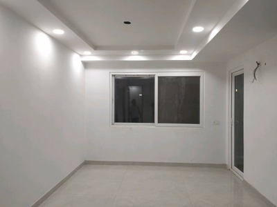 990 sq ft 3 BHK 2T Completed property BuilderFloor for sale at Rs 90.00 lacs in Project in Hari Nagar, Delhi