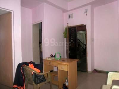 1 BHK Flat / Apartment For SALE 5 mins from Jamalpur