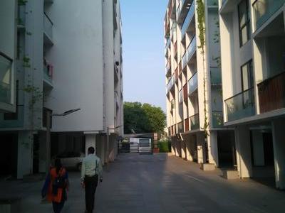 2 BHK Flat / Apartment For SALE 5 mins from Sabarmati
