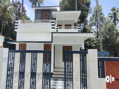 Kollam Chathannoor Near Block Office 6 Cent 1900 sqrf house