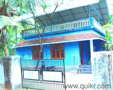 1 BHK 600 Sq. ft Villa for Sale in Poothotta, Kochi