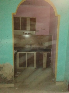 2 BHK Flat for rent in DLF Ankur Vihar, Ghaziabad - 810 Sqft