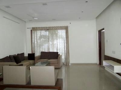 3 BHK House / Villa For SALE 5 mins from Lapkaman