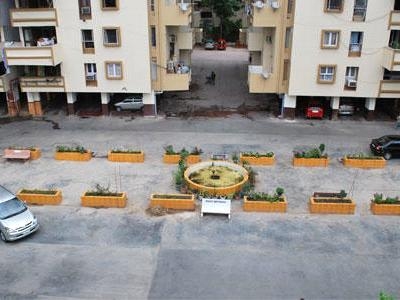 4 BHK Flat / Apartment For SALE 5 mins from Memnagar