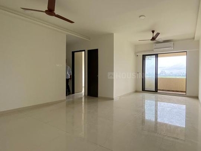 2 BHK Flat for rent in Andheri West, Mumbai - 970 Sqft