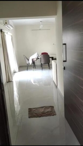 2 BHK Flat for rent in Juhu, Mumbai - 1050 Sqft