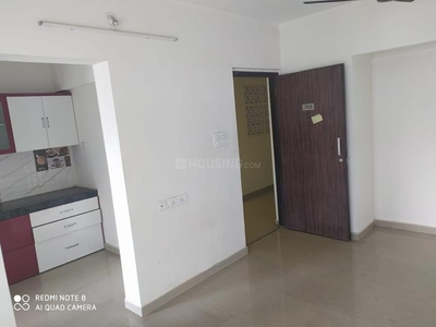 2 BHK Flat for rent in Mira Road East, Mumbai - 960 Sqft